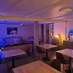 Bed & Breakfast Bubble Dreams 3*