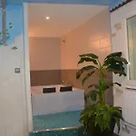 Bed & Breakfast Bubble Dreams 3*